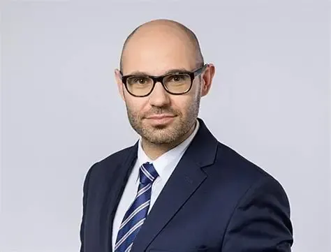 Dr. Marcin Czepelak